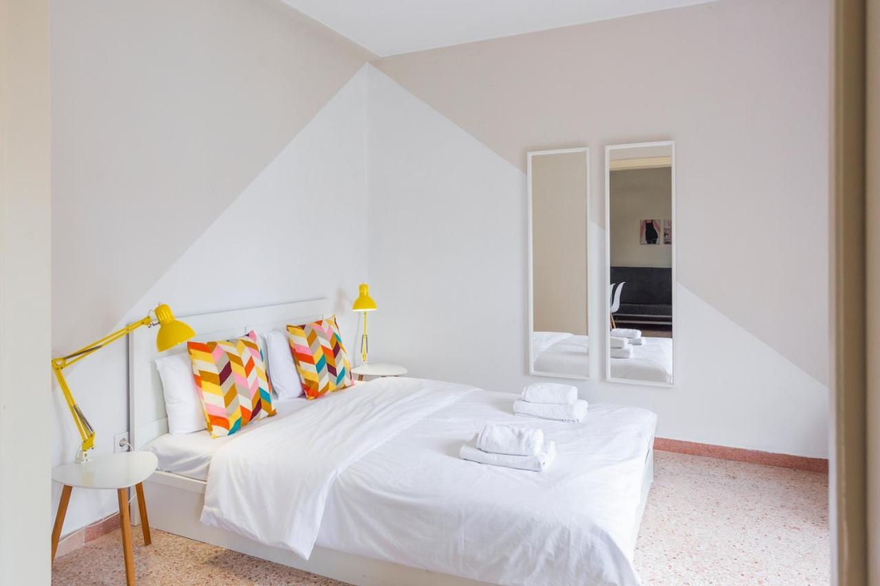 Psirri Place Economy Apartments Centrally Located Афіни Екстер'єр фото