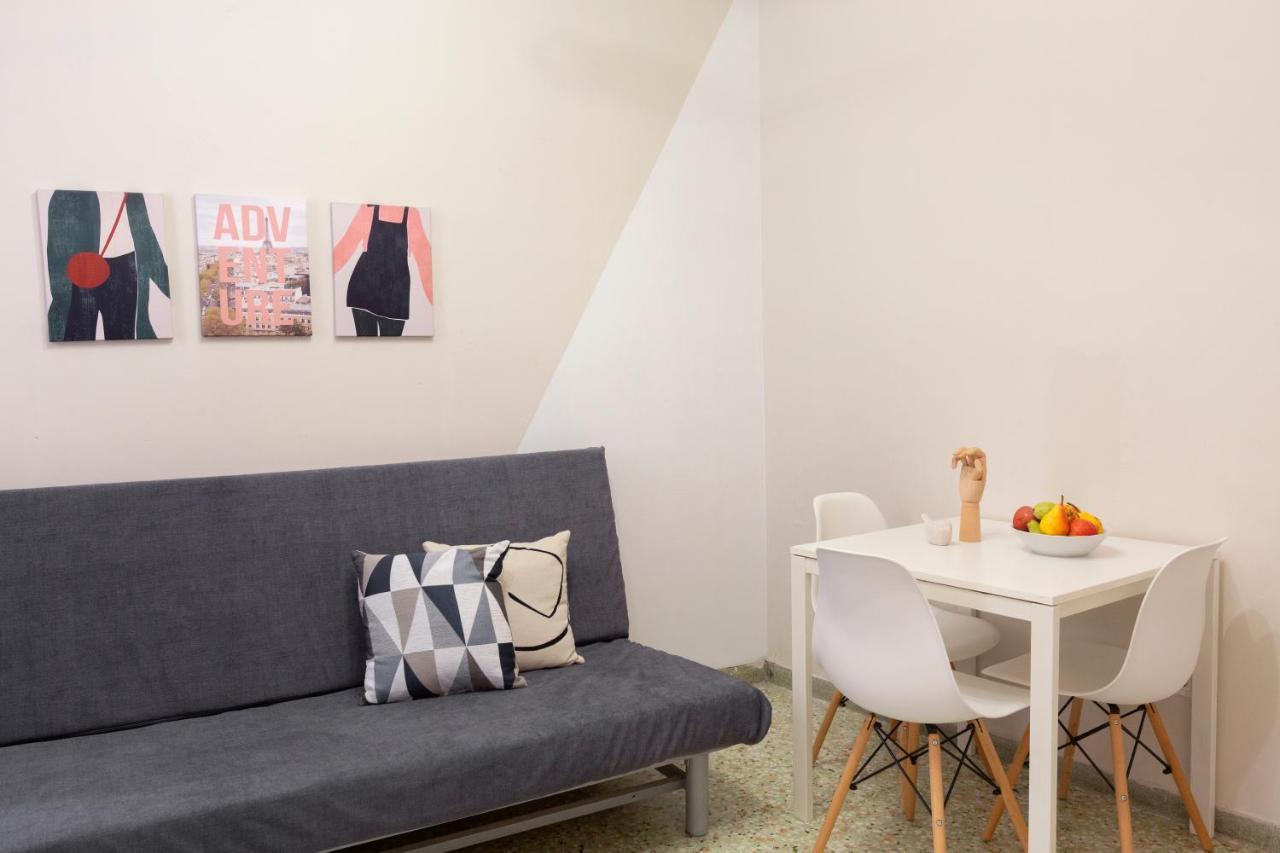 Psirri Place Economy Apartments Centrally Located Афіни Екстер'єр фото