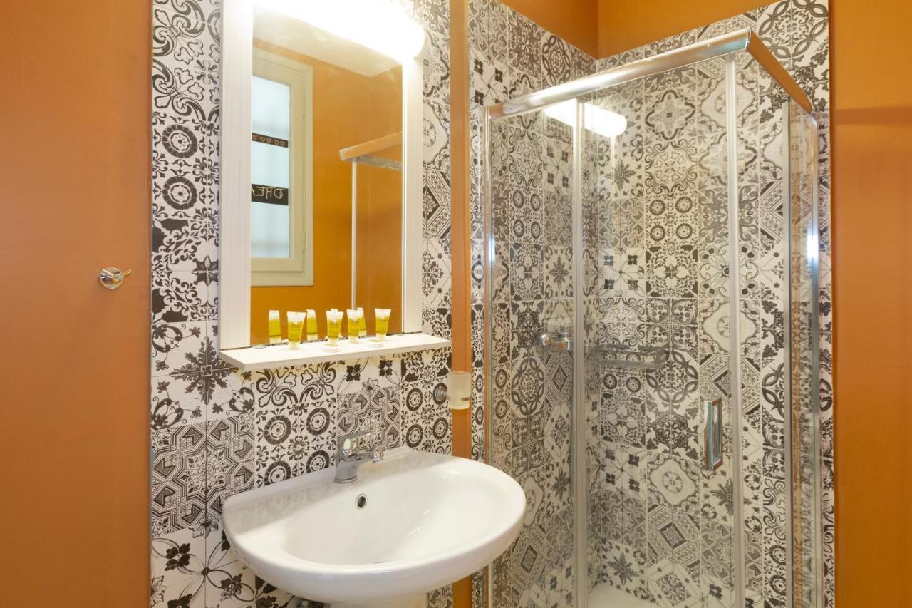 Psirri Place Economy Apartments Centrally Located Афіни Екстер'єр фото