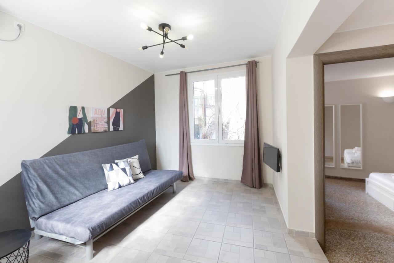 Psirri Place Economy Apartments Centrally Located Афіни Екстер'єр фото
